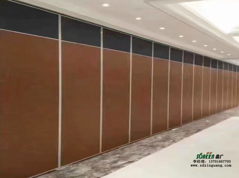 山東鑫廣酒店隔斷墻 移動隔音墻 活動隔斷屏風生產(chǎn)廠家